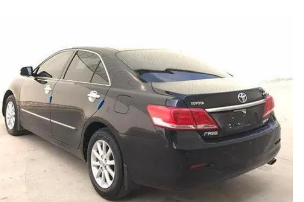 08款凯美瑞2.0和2.4哪个好