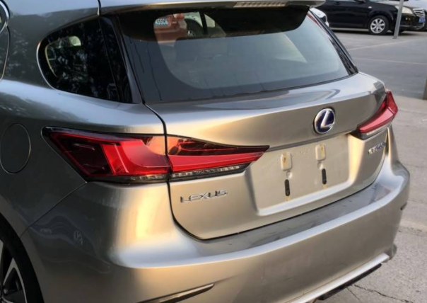 雷克萨斯ct200h二手车值得买吗