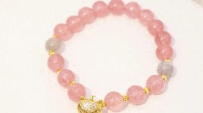 草莓的寓意和象征（草莓晶的寓意和象征着什么）