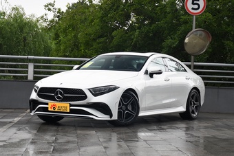 福田时代轻卡厢式货车