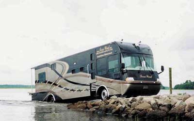 2024年元旦哪里可以放烟花(2020年元旦黑板报)