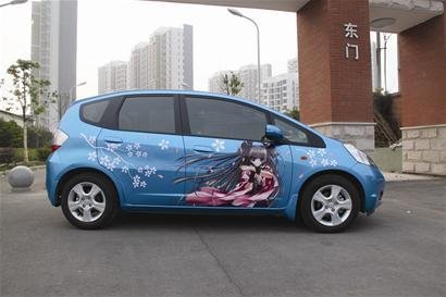 适合女生开的小型轿车