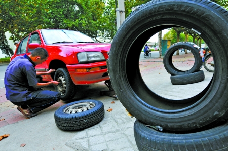 法拉利gtc4lusso停产