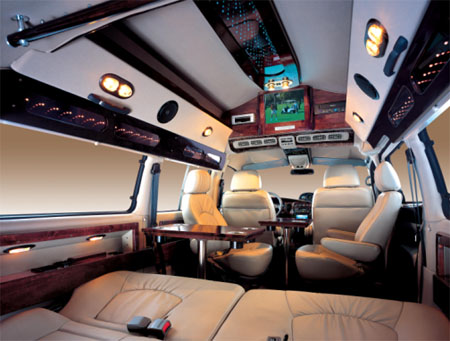 景德镇瓷器品牌如何选(景德镇瓷器哪个品牌好)